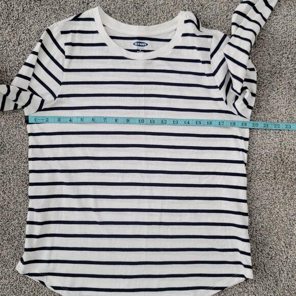 Old Navy Women's Everywear Stripe Crew Neck T-Shirt White with Blue Stripes NWT - Picture 7 of 12
